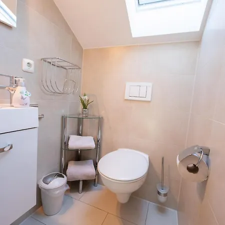 アパート Bergzeit